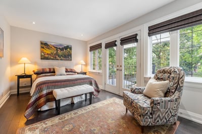 192 Erskine Ave., Toronto, ON