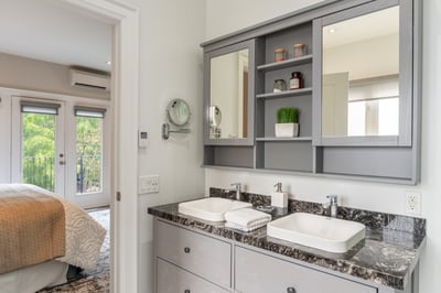 192 Erskine Ave., Toronto, ON