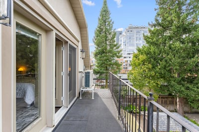 192 Erskine Ave., Toronto, ON