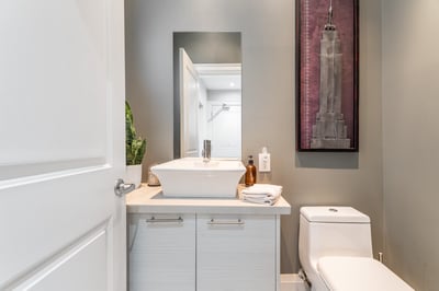 192 Erskine Ave., Toronto, ON