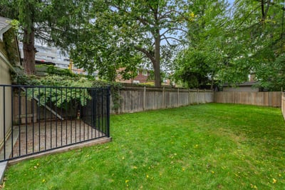 192 Erskine Ave., Toronto, ON