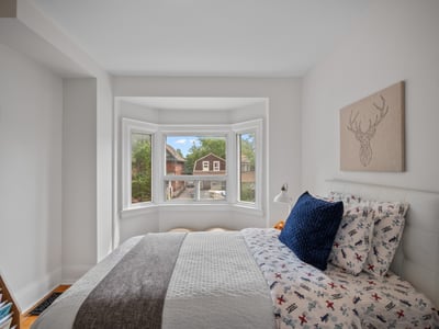 554 Runnymede Rd., Toronto, ON