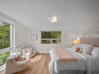 554 Runnymede Rd., Toronto, ON