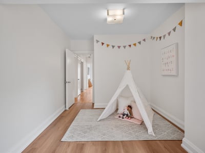 554 Runnymede Rd., Toronto, ON