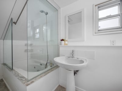 554 Runnymede Rd., Toronto, ON