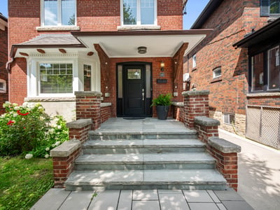 10 Elora Rd., Toronto, ON