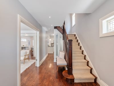 10 Elora Rd., Toronto, ON