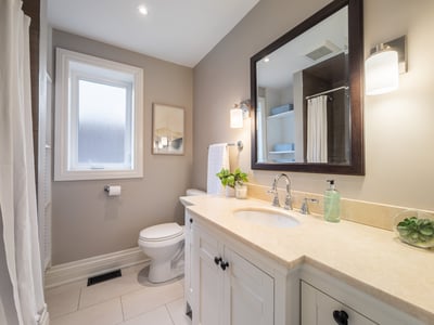 10 Elora Rd., Toronto, ON