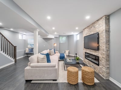 10 Elora Rd., Toronto, ON