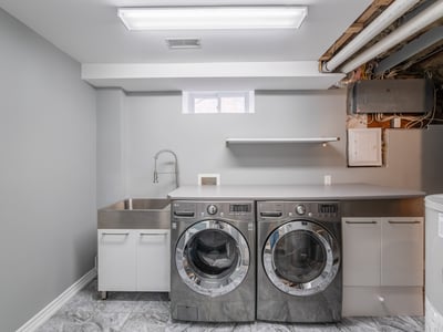 10 Elora Rd., Toronto, ON