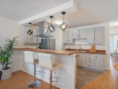 346 Indian Roadd Crescent, Toronto, ON