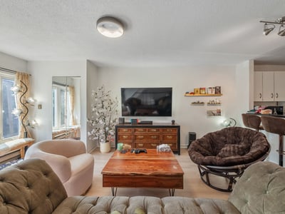 346 Indian Roadd Crescent, Toronto, ON