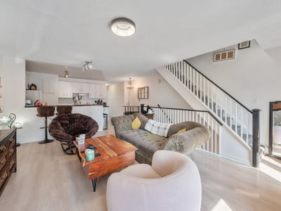 346 Indian Roadd Crescent, Toronto, ON