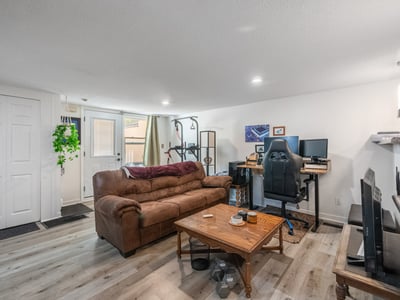 346 Indian Roadd Crescent, Toronto, ON