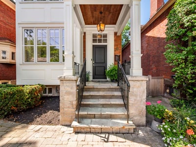 330 Willard Ave., Toronto, ON