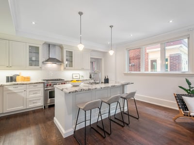 330 Willard Ave., Toronto, ON