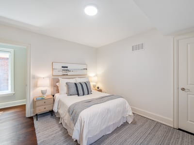 330 Willard Ave., Toronto, ON