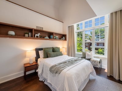 330 Willard Ave., Toronto, ON