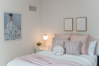 330 Willard Ave., Toronto, ON
