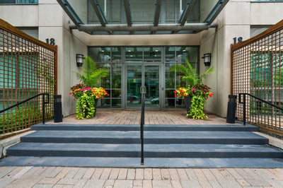 1609-18 Spring Garden Ave., North York, ON