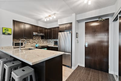 1609-18 Spring Garden Ave., North York, ON