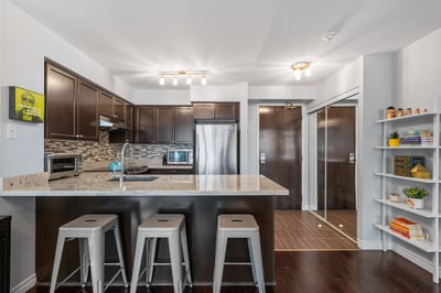 1609-18 Spring Garden Ave., North York, ON
