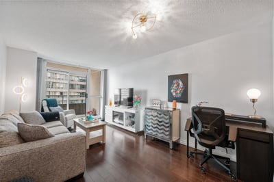 1609-18 Spring Garden Ave., North York, ON