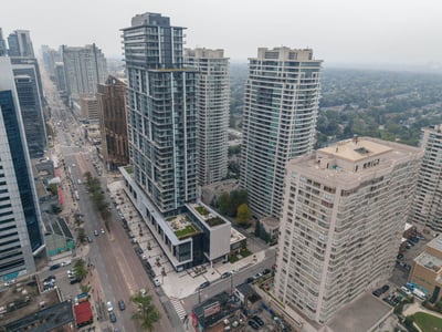 1609-18 Spring Garden Ave., North York, ON