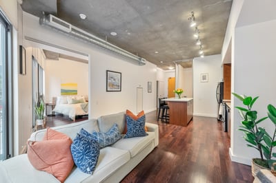 210 - 33 Mill St, Toronto, ON