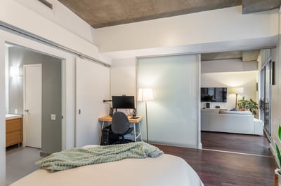 210 - 33 Mill St, Toronto, ON