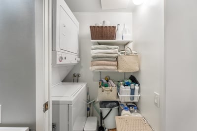210 - 33 Mill St, Toronto, ON