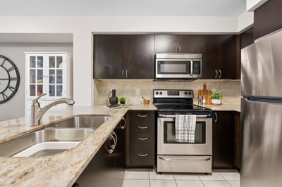 LPH06-75 King William Cres., Richmond Hill, ON