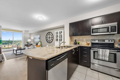 LPH06-75 King William Cres., Richmond Hill, ON