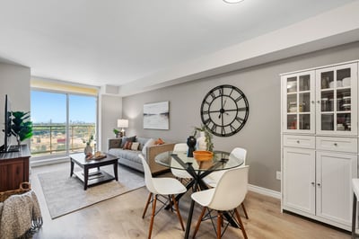 LPH06-75 King William Cres., Richmond Hill, ON
