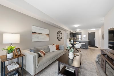 LPH06-75 King William Cres., Richmond Hill, ON