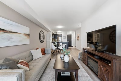 LPH06-75 King William Cres., Richmond Hill, ON