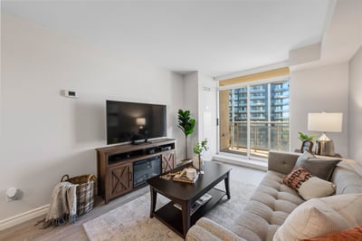 LPH06-75 King William Cres., Richmond Hill, ON