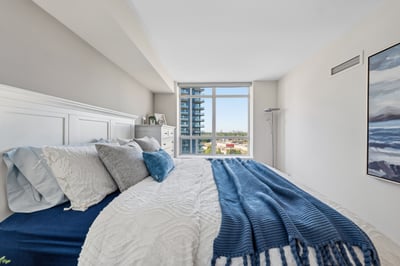 LPH06-75 King William Cres., Richmond Hill, ON