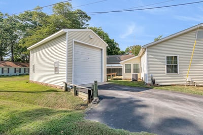 123 Davis Drive, Reedville, VA