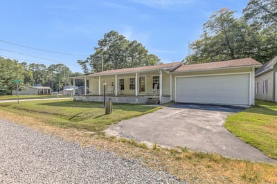 123 Davis Drive, Reedville, VA