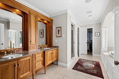 981 Shore Drive, Bedford, NS