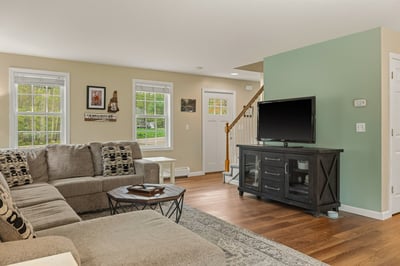 109 Langford Road, Raymond, NH