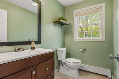 109 Langford Road, Raymond, NH
