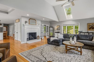 21 Willowbrook Avenue, Greenland, NH