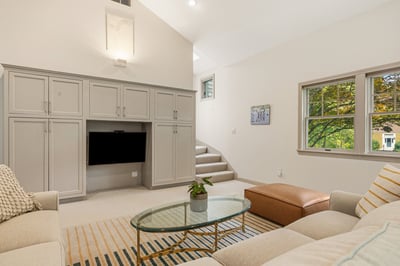 6 Millstream Drive, Exeter, NH