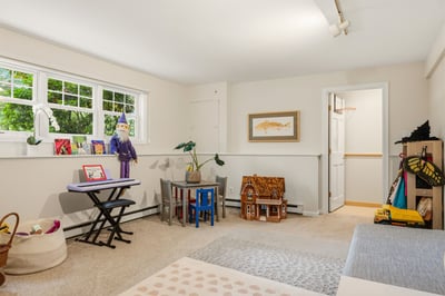 6 Millstream Drive, Exeter, NH