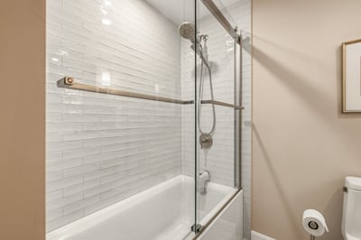6 Millstream Drive, Exeter, NH