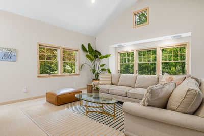 6 Millstream Drive, Exeter, NH