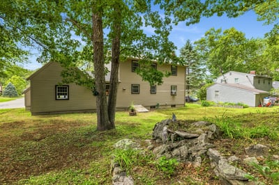 42 Harding Road, Portsmouth, NH