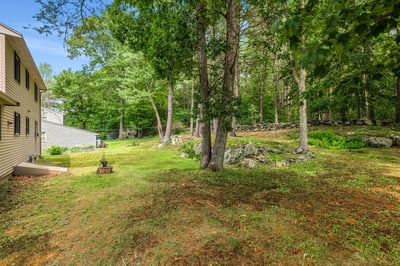 42 Harding Road, Portsmouth, NH